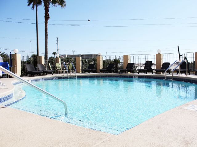 Emerald Coast Inn And Suites Okaloosa Island Hotel Emerald Coast Inn And Suites Okaloosa Island Hotel